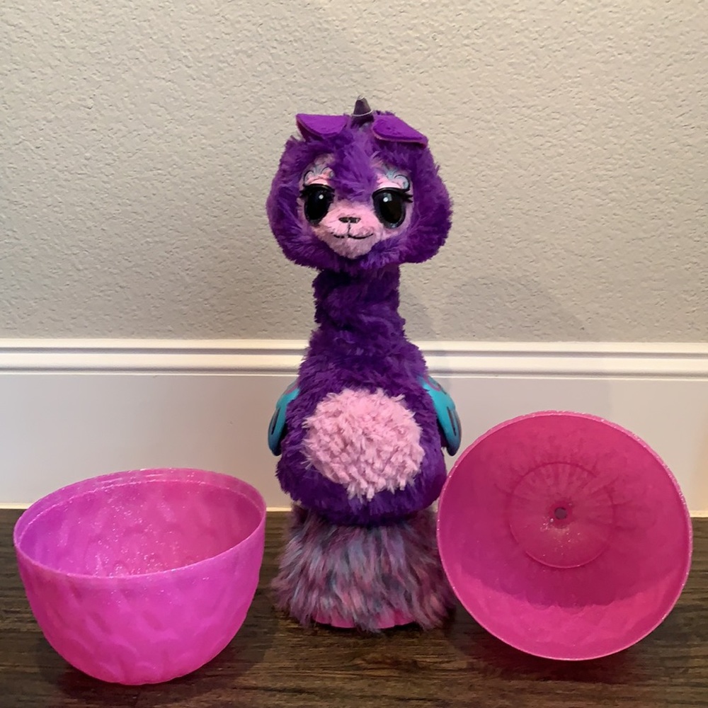 Hatchimal toy - excellent condition